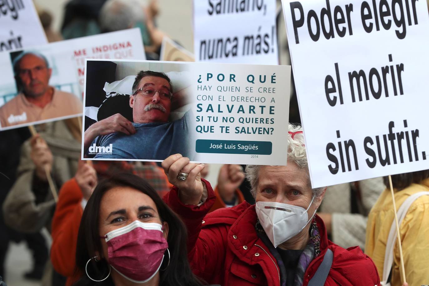 Manifestación en el Congreso a favor de la eutanasia hace un año. 