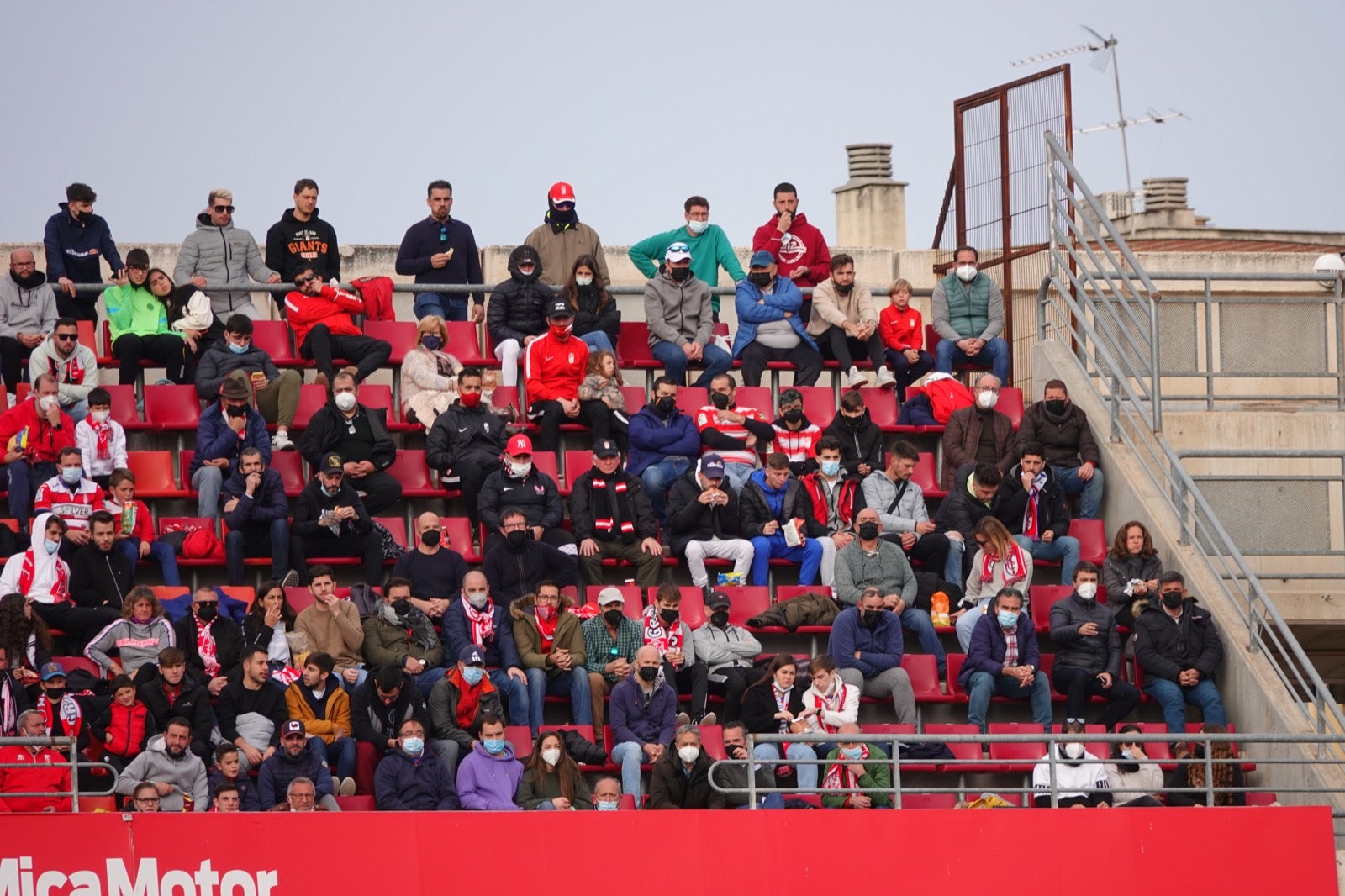 ¿Has estado en el partido entre Granada y Osasuna? Aquí puedes verte en tu localidad