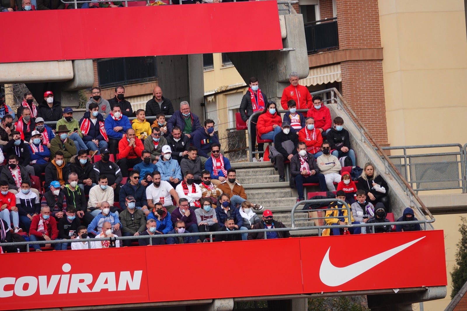 ¿Has estado en el partido entre Granada y Osasuna? Aquí puedes verte en tu localidad
