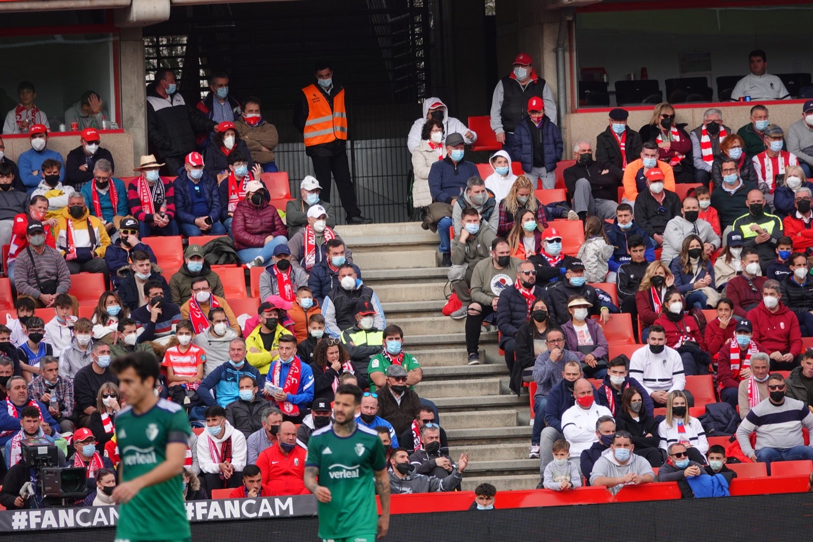 ¿Has estado en el partido entre Granada y Osasuna? Aquí puedes verte en tu localidad