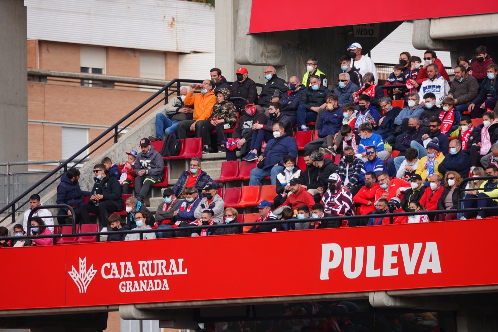 ¿Has estado en el partido entre Granada y Osasuna? Aquí puedes verte en tu localidad
