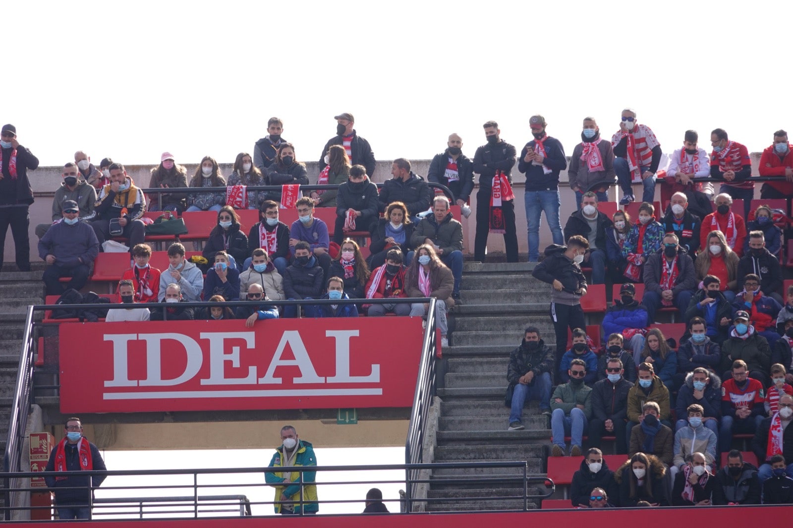 ¿Has estado en el partido entre Granada y Osasuna? Aquí puedes verte en tu localidad