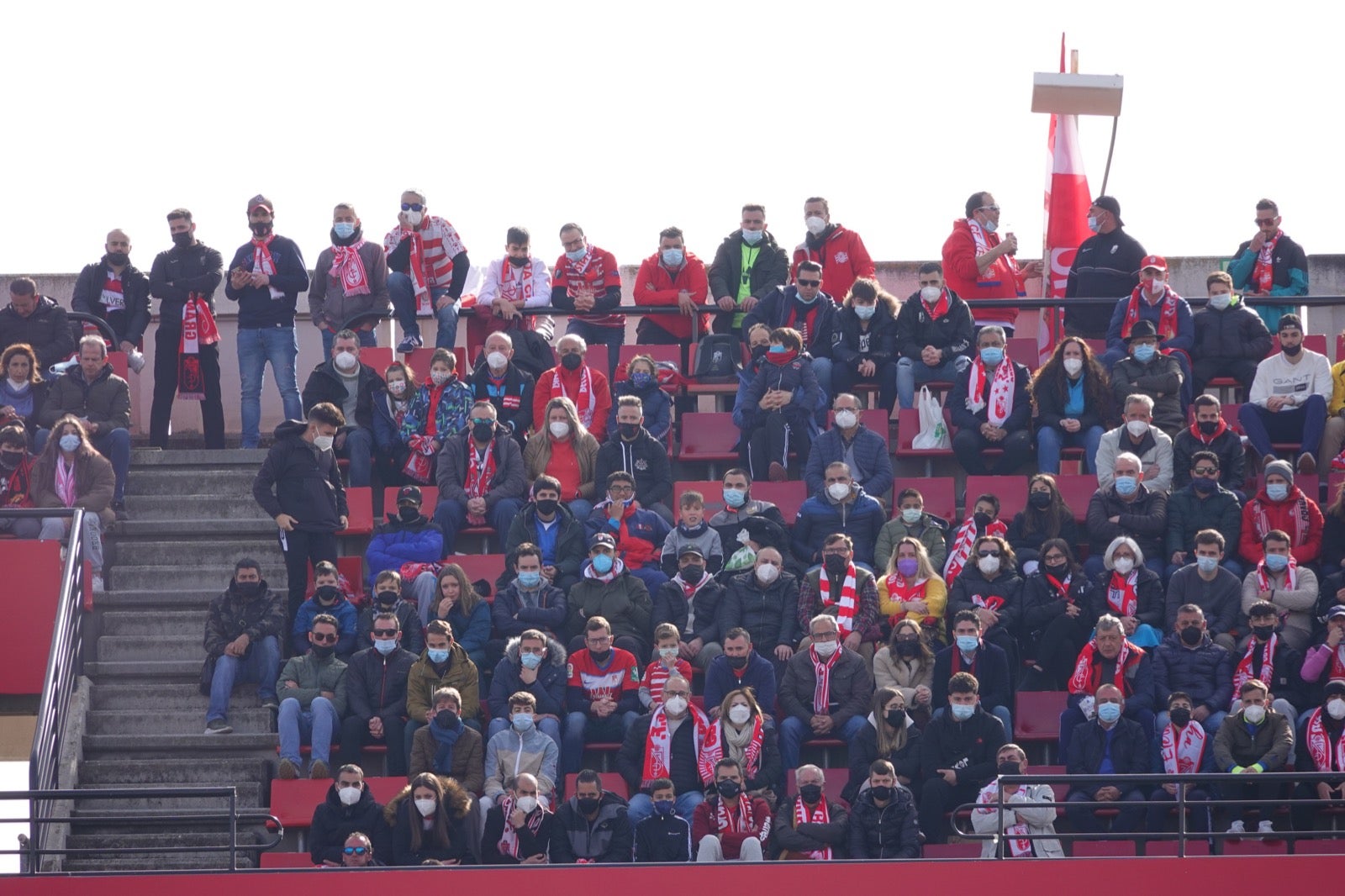 ¿Has estado en el partido entre Granada y Osasuna? Aquí puedes verte en tu localidad