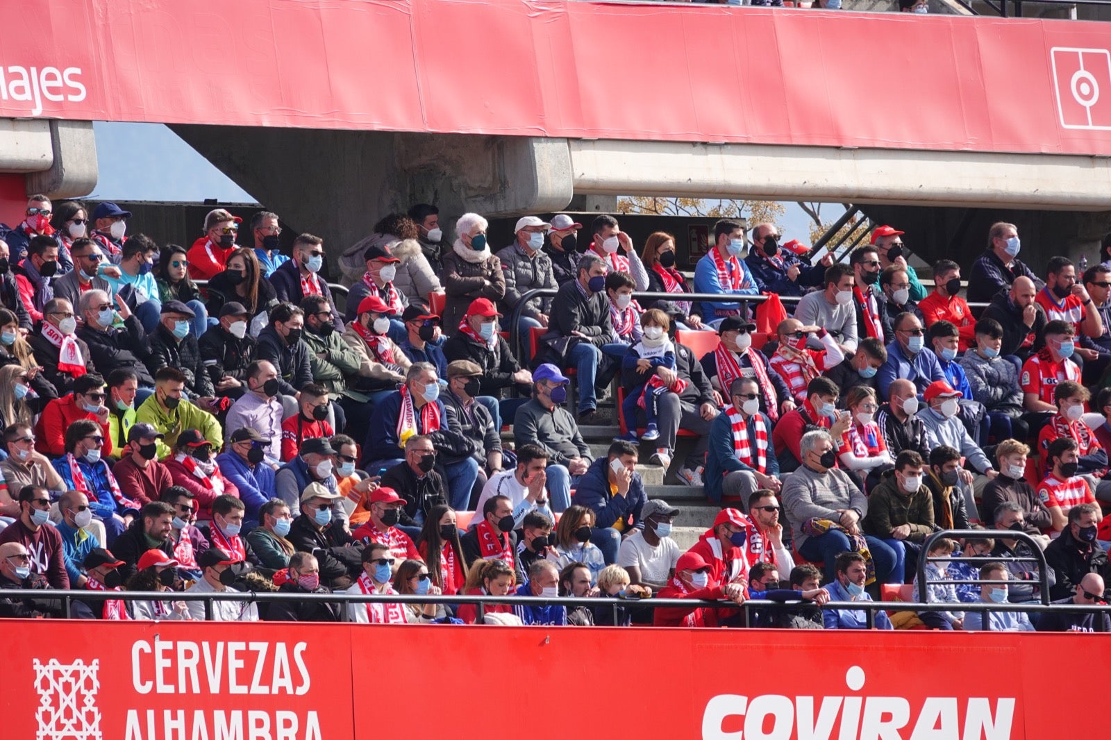 ¿Has estado en el partido entre Granada y Osasuna? Aquí puedes verte en tu localidad