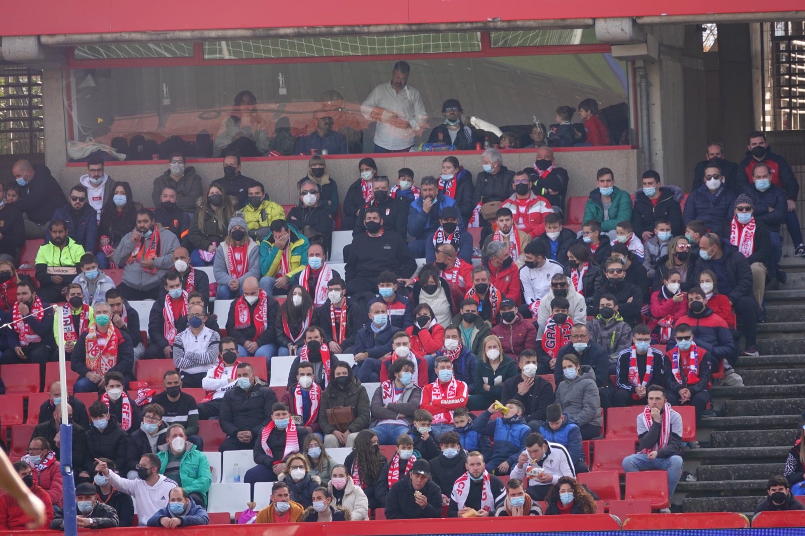 ¿Has estado en el partido entre Granada y Osasuna? Aquí puedes verte en tu localidad