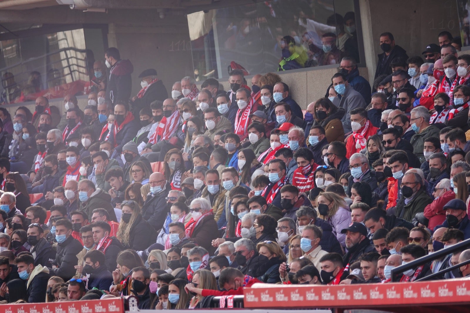 ¿Has estado en el partido entre Granada y Osasuna? Aquí puedes verte en tu localidad