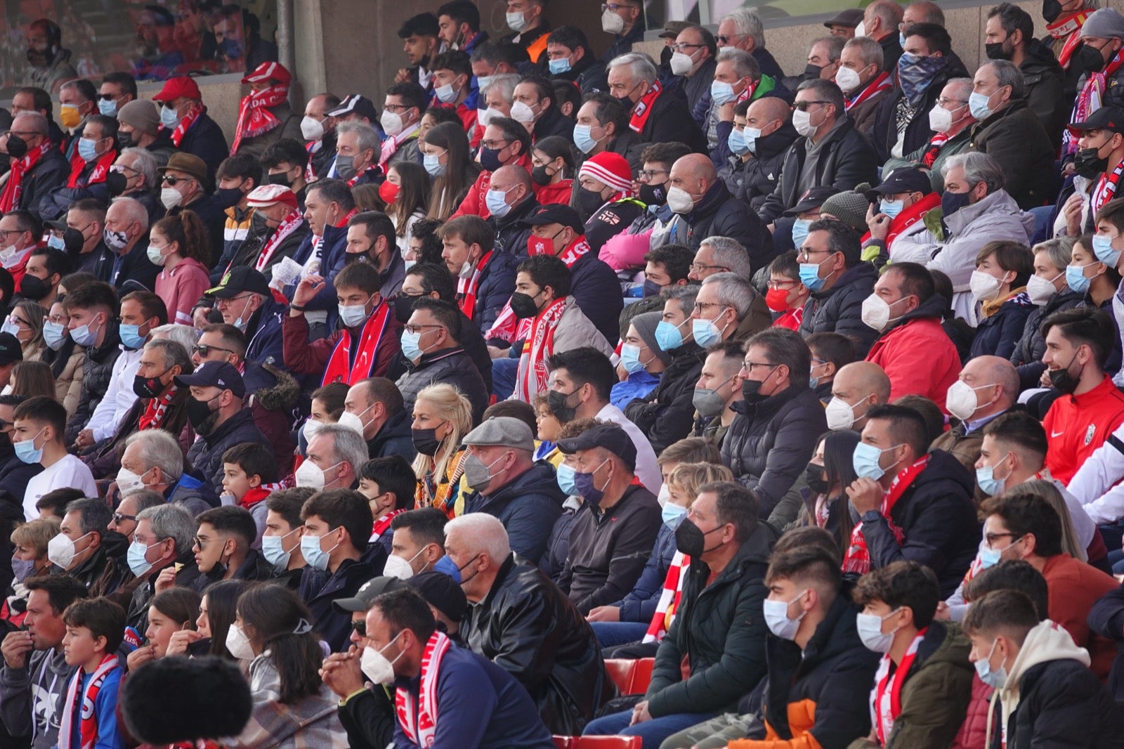 ¿Has estado en el partido entre Granada y Osasuna? Aquí puedes verte en tu localidad