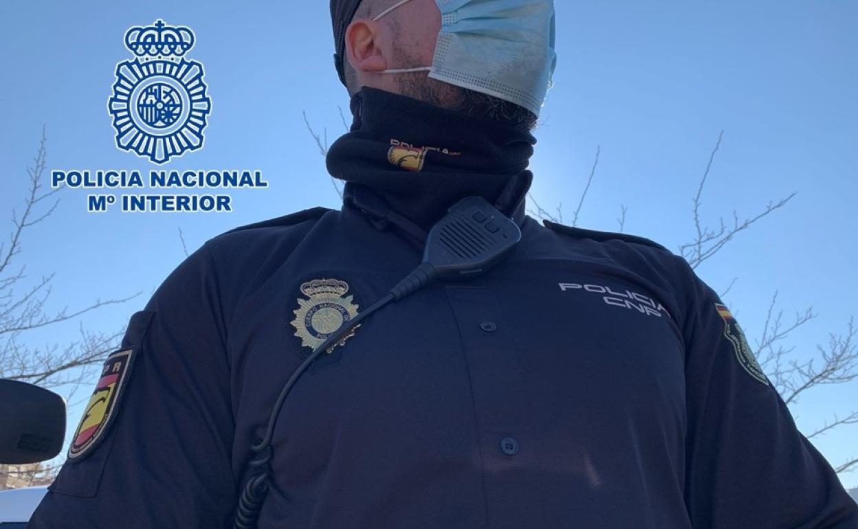 Agente de la Policía Nacional. 