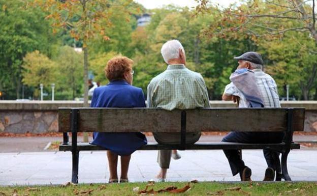 El complemento a la pensión de hasta 112 euros al mes para las mujeres jubiladas