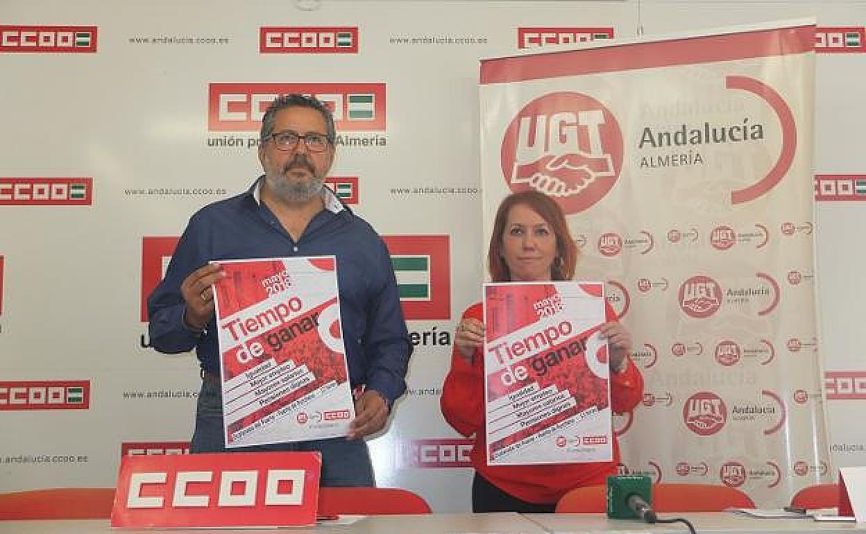 Antonio Valdivieso, de CC OO, y Carmen Vidal, de UGT.