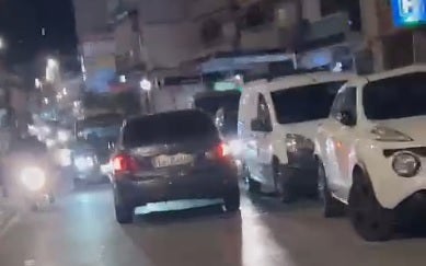 Buscan a un conductor que circuló en sentido contrario por varias calles y plazas peatonales del centro de Motril