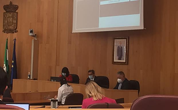 «Hemos perdido demasiados trenes mirándonos el ombligo»