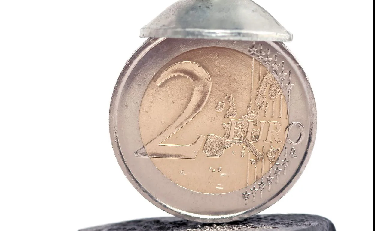 Nuevas monedas de 2 euros para 2022: ¿cuándo podremos tenerlas?