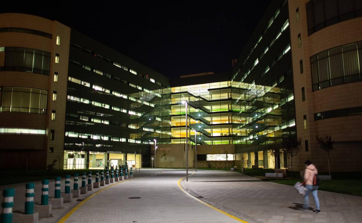 El hospital Clínico San Cecilio. 