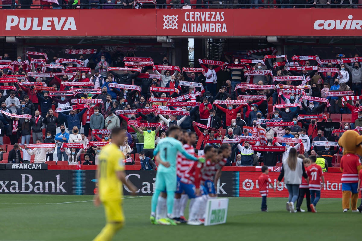 Fotos: Encuéntrate en la grada de Los Cármenes en el Granada-Villarreal
