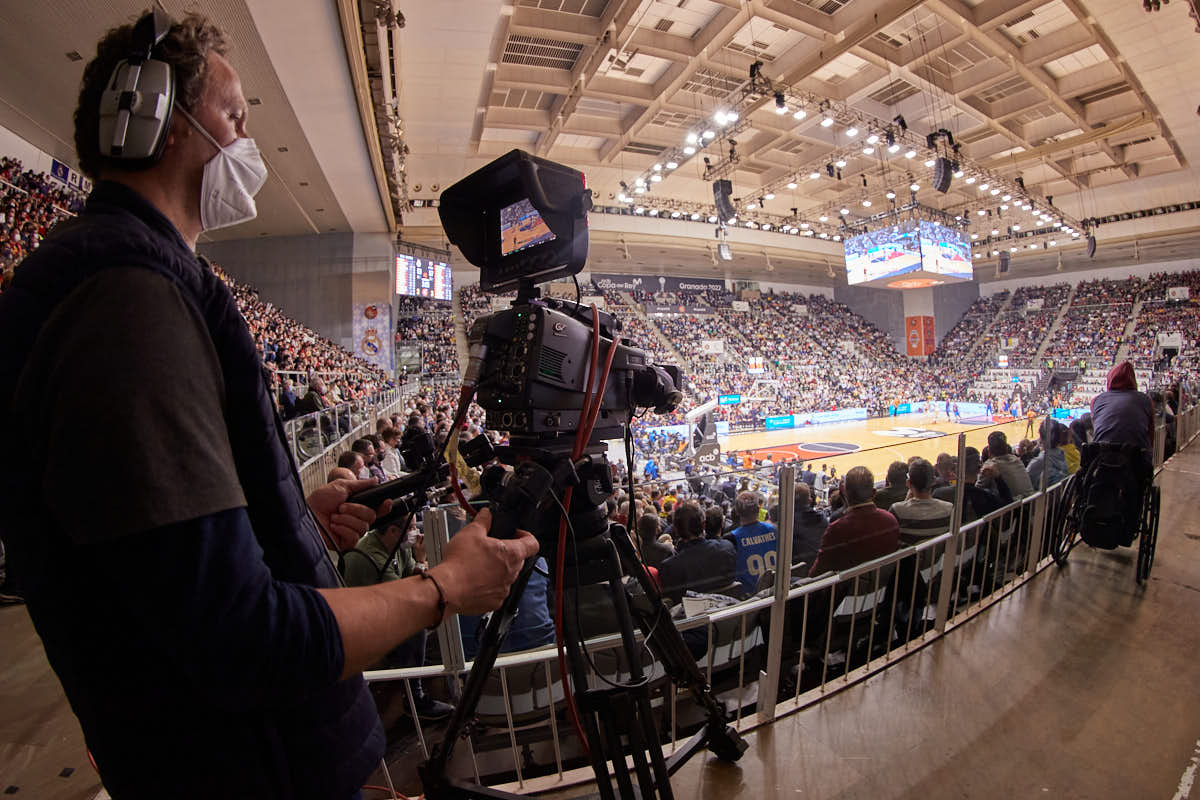 Las mejores imágenes del partido celebrado en el Palacio de los Deportes de Granada