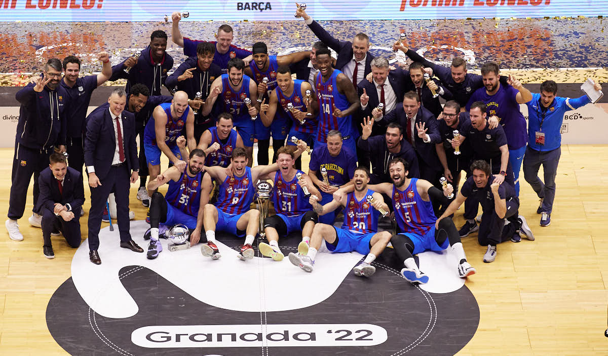 Las mejores imágenes del partido celebrado en el Palacio de los Deportes de Granada