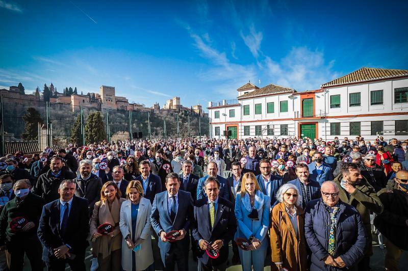 Foto simbólica de los empresarios granadinos para exigir mejores conexiones. 