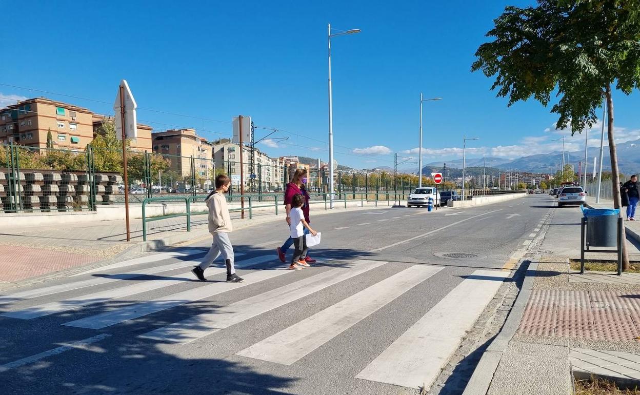 Aviso importante de la DGT a los peatones a la hora de caminar por ciertas vías