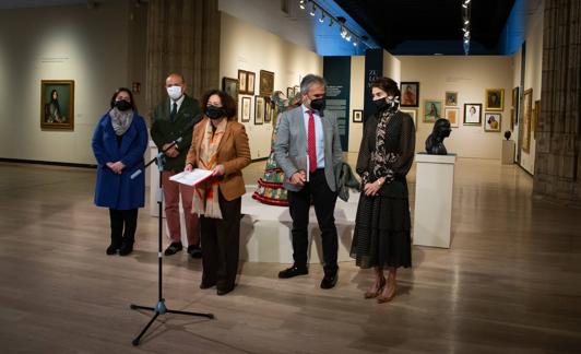 De izquierda a derecha, María Luisa Bellido, Ignacio Suárez-Zuloaga, Pilar Aranda, Víctor Medina y Margarita Ruyra. 