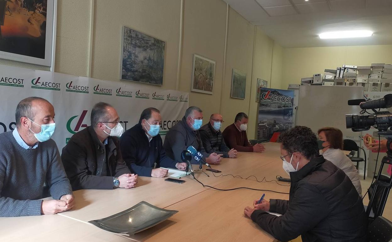 Una nueva unión de la Costa llevará las quejas por Rules hasta el Parlamento Andaluz