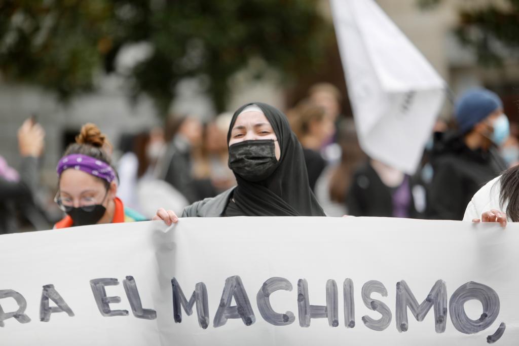 Fotos: El 8M vuelve a las calles de Granada