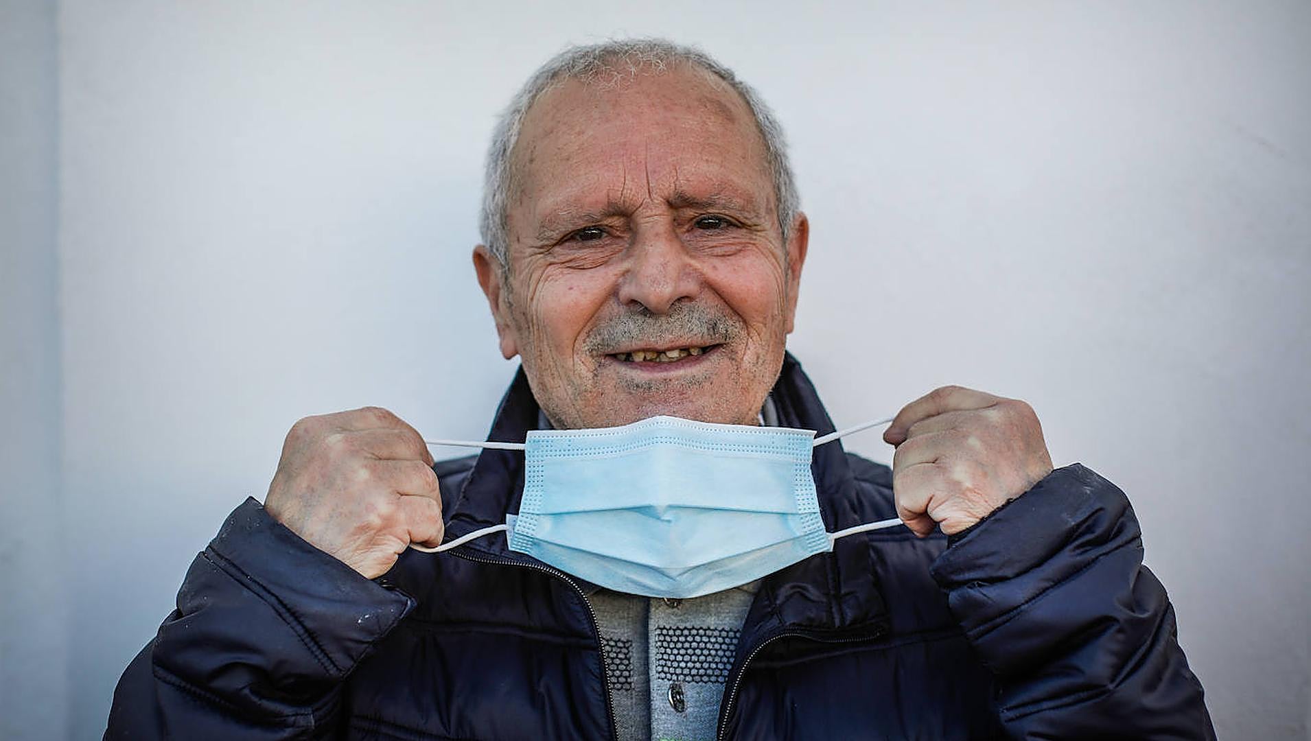 Las flores rosas que pinta Paco