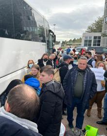 Imagen secundaria 2 - La expedición granadina regresa a Loja con 51 refugiados ucranianos tras recorrer media Europa