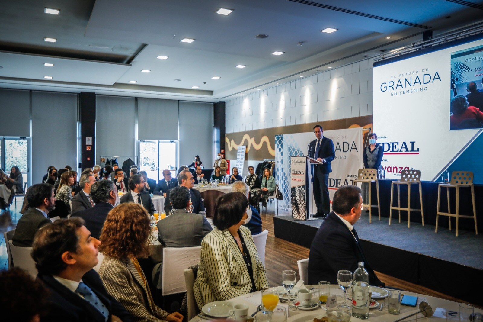 Las mejores imágenes del desayuno organizado por Ideal este viernes