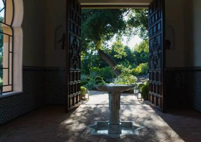 Imagen secundaria 1 - Vista exterior y detalles de la mansión. 