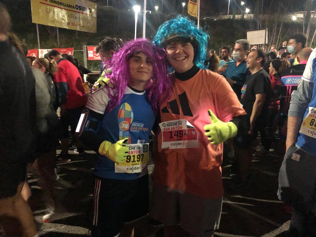 Ambiente en las calles de Jaén durante la carrera de San Antón