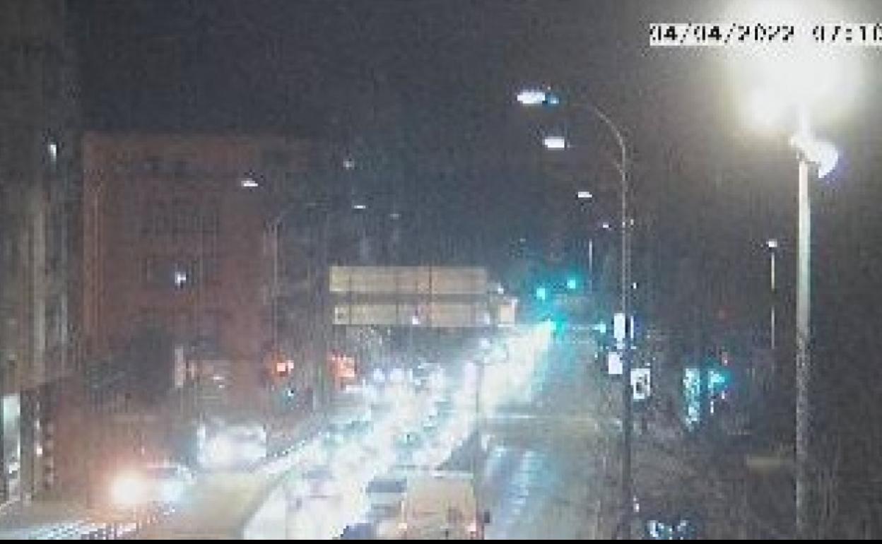 Circulación en la avendia Doctor Olóriz este lunes