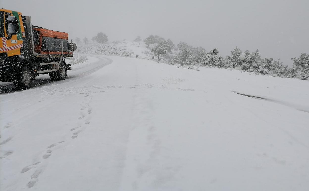 A-337, en el Puerto de la Ragua