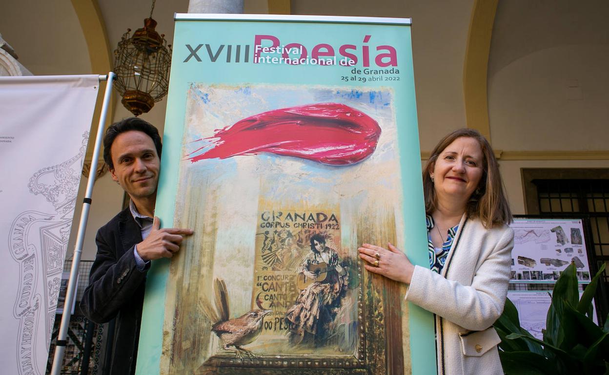 La decimoséptima edición del Festival Internacional de Poesía de Granada se ha presentado esta mañana en el Ayuntamiento. 