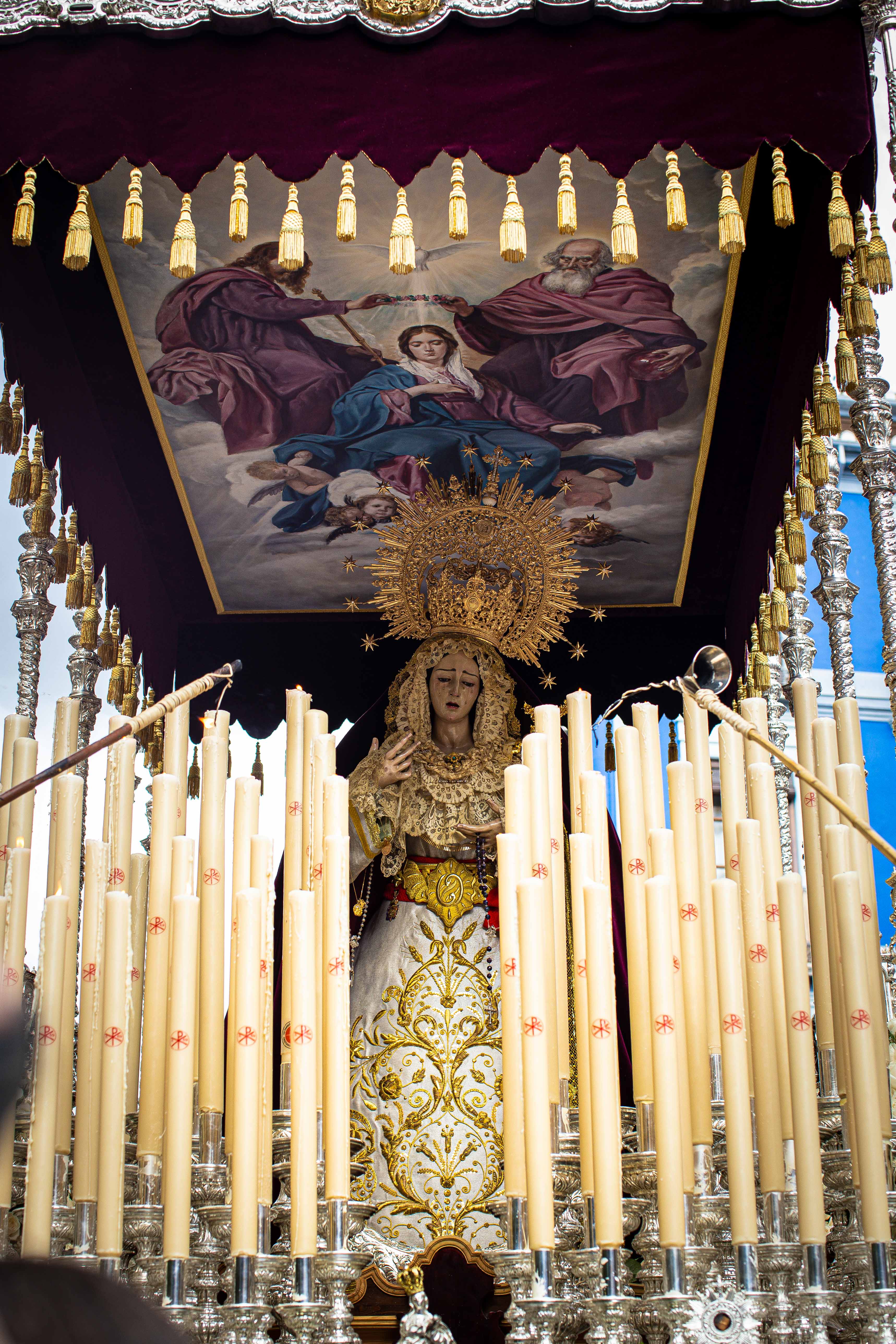 Las mejores imágenes del cortejo que acompaña al Cristo de la Meditación y Nuestra Señora de Los Remedios