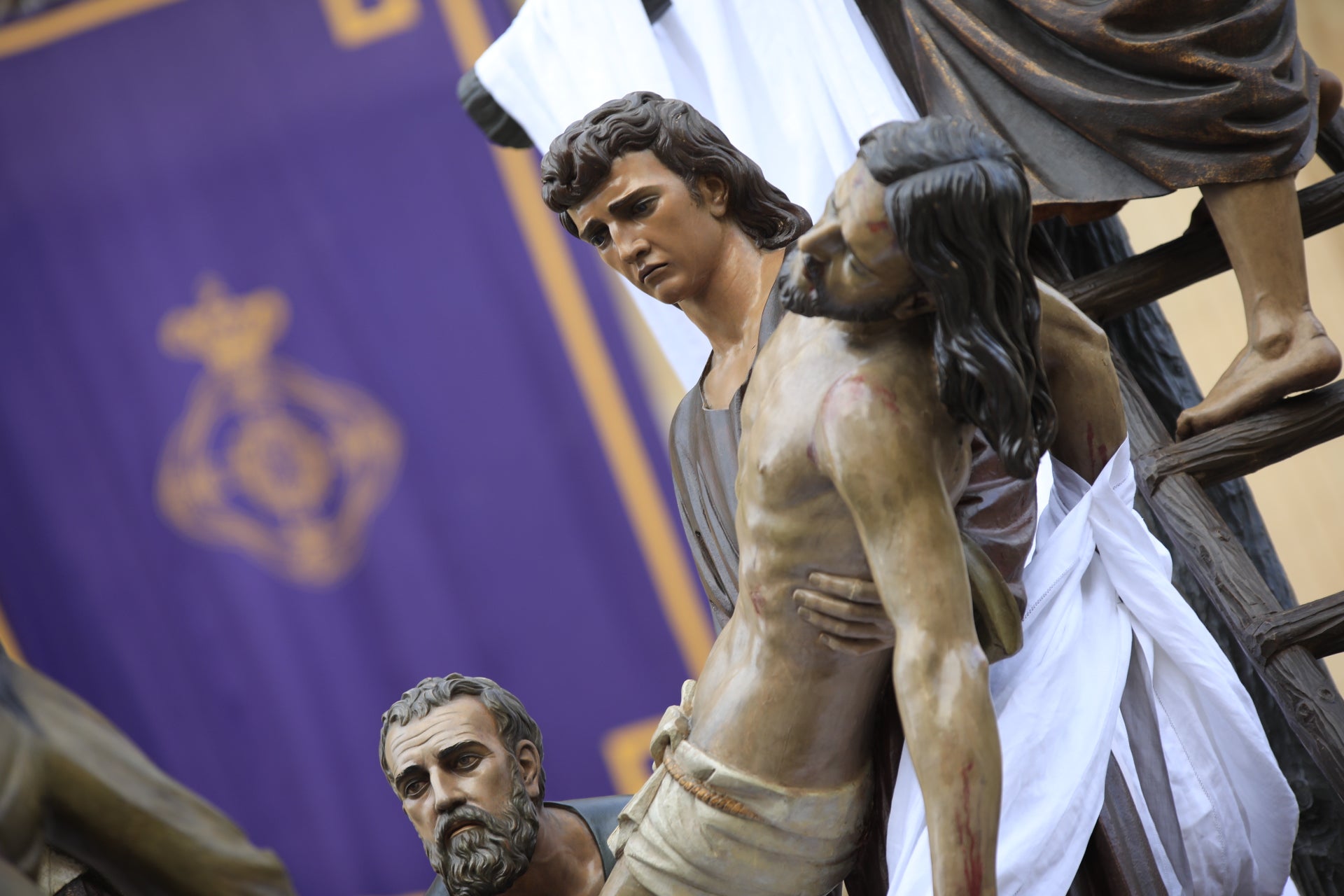 Fotos: La Buena Muerte, en las calles de Jaén