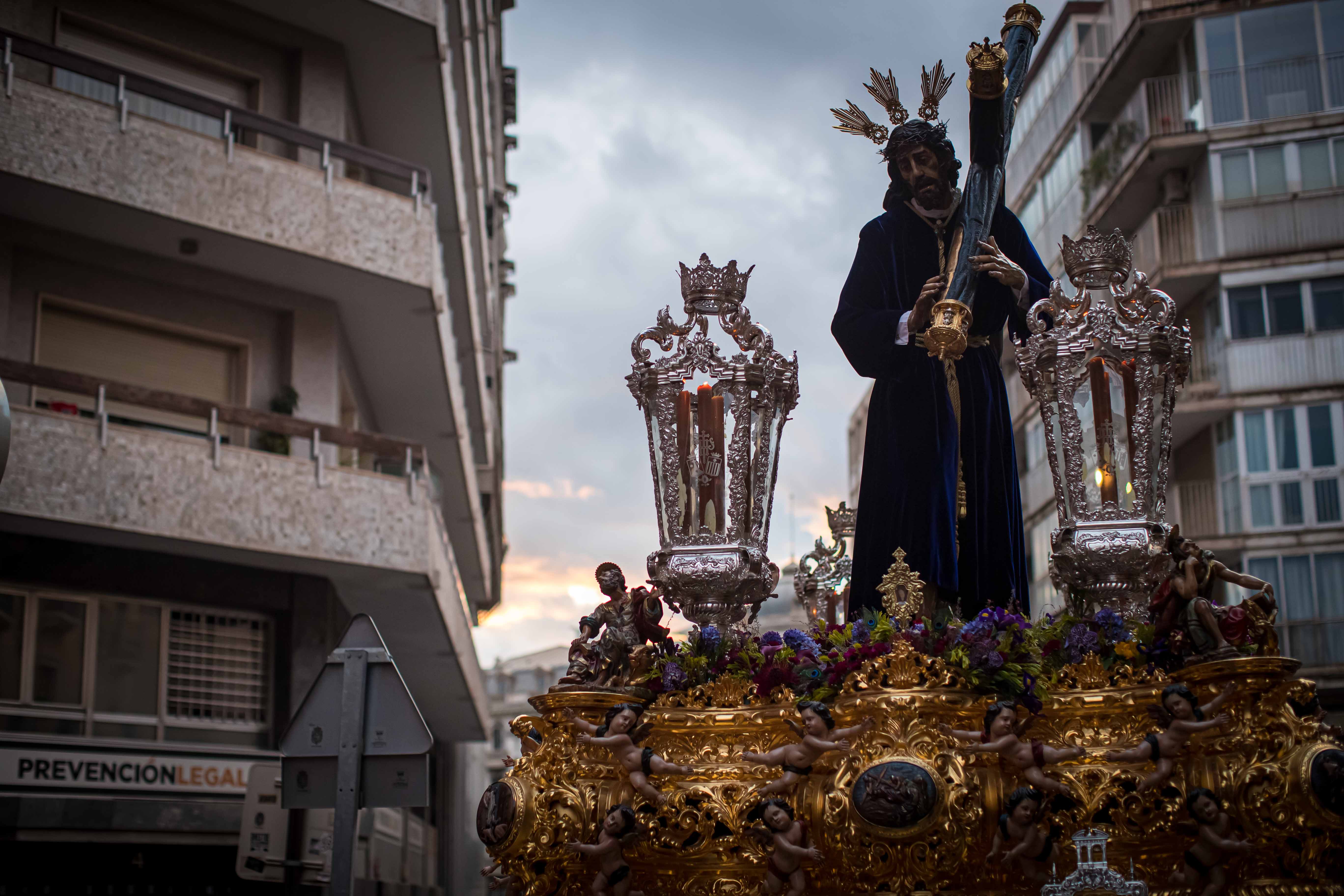 Las imágenes del Nazareno en silencio