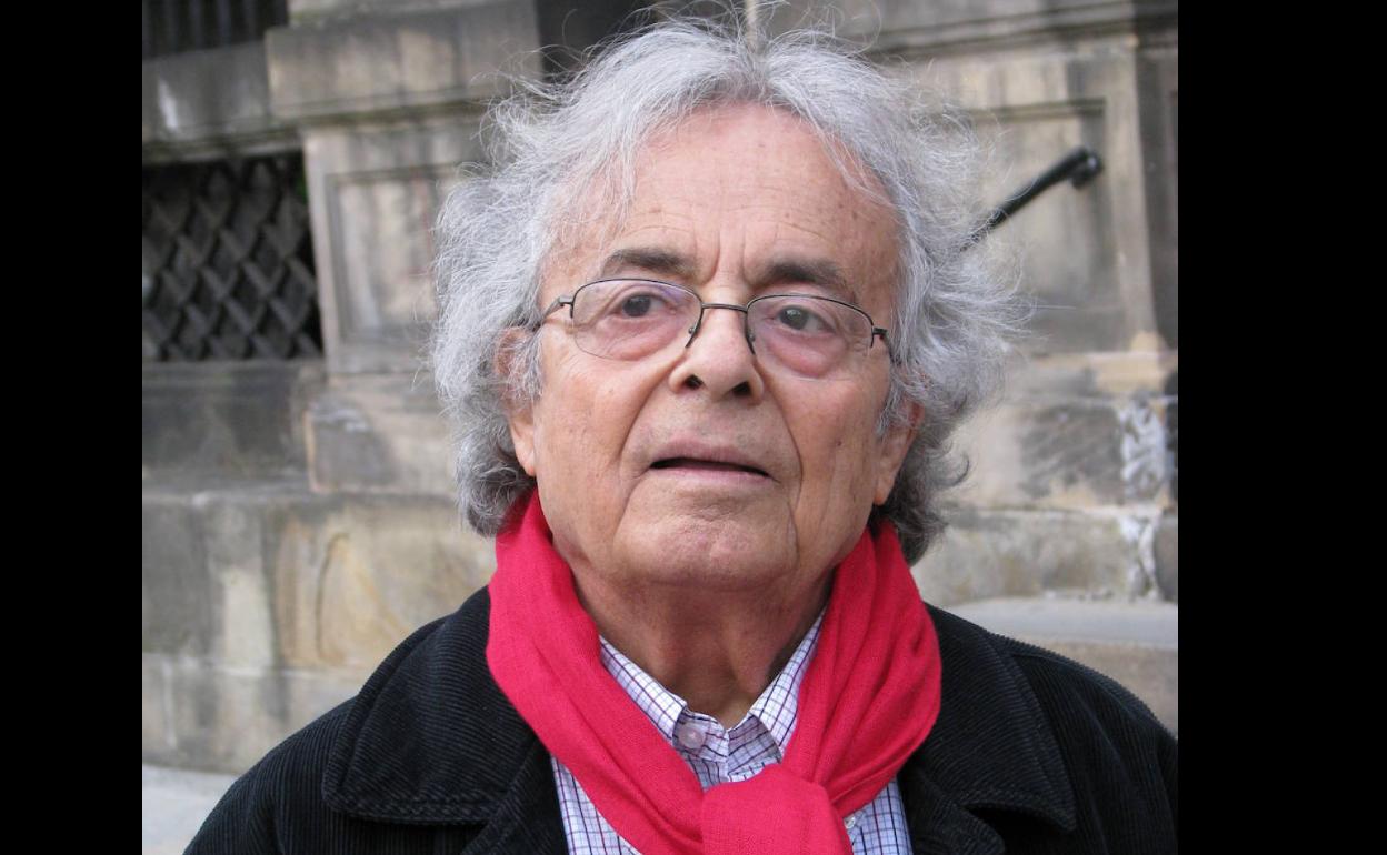 El poeta sirio Adonis estará en la jornada inaugural de hoy.