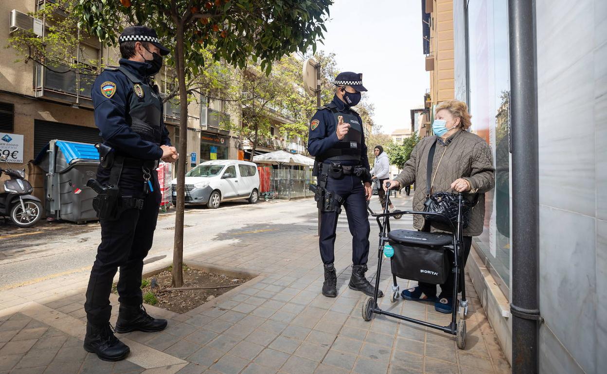 Agentes de Policía Local intervenieron en este caso.