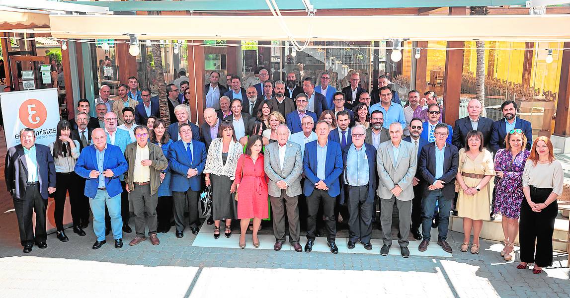 La comida tuvo lugar en el restaurante El Guerra.