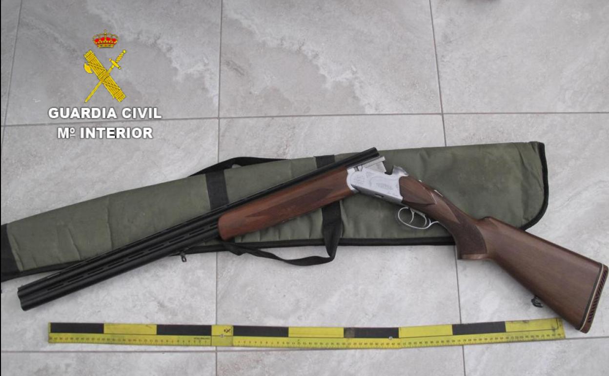 La escopeta intervenida. 