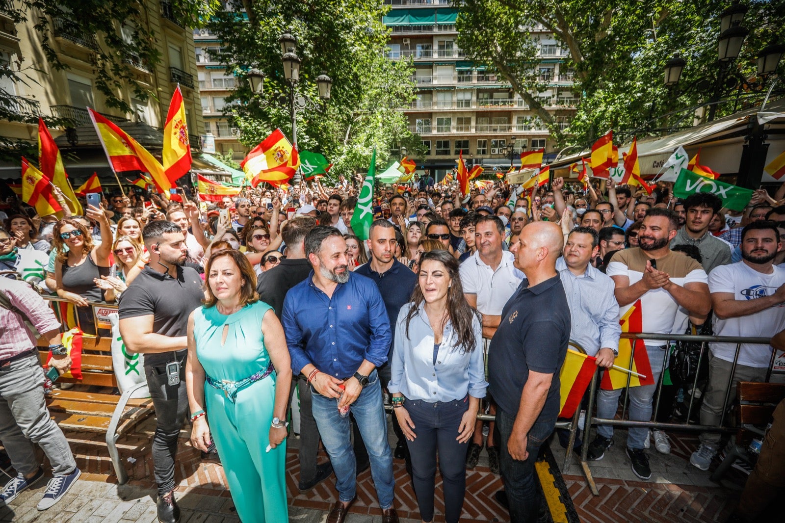 La candidata celebra la decisión del Contencioso-Administrativo de no admitir a trámite la demanda de Andaluces Levantaos sobre su empadronamiento, una polémica que califica de «bulo»