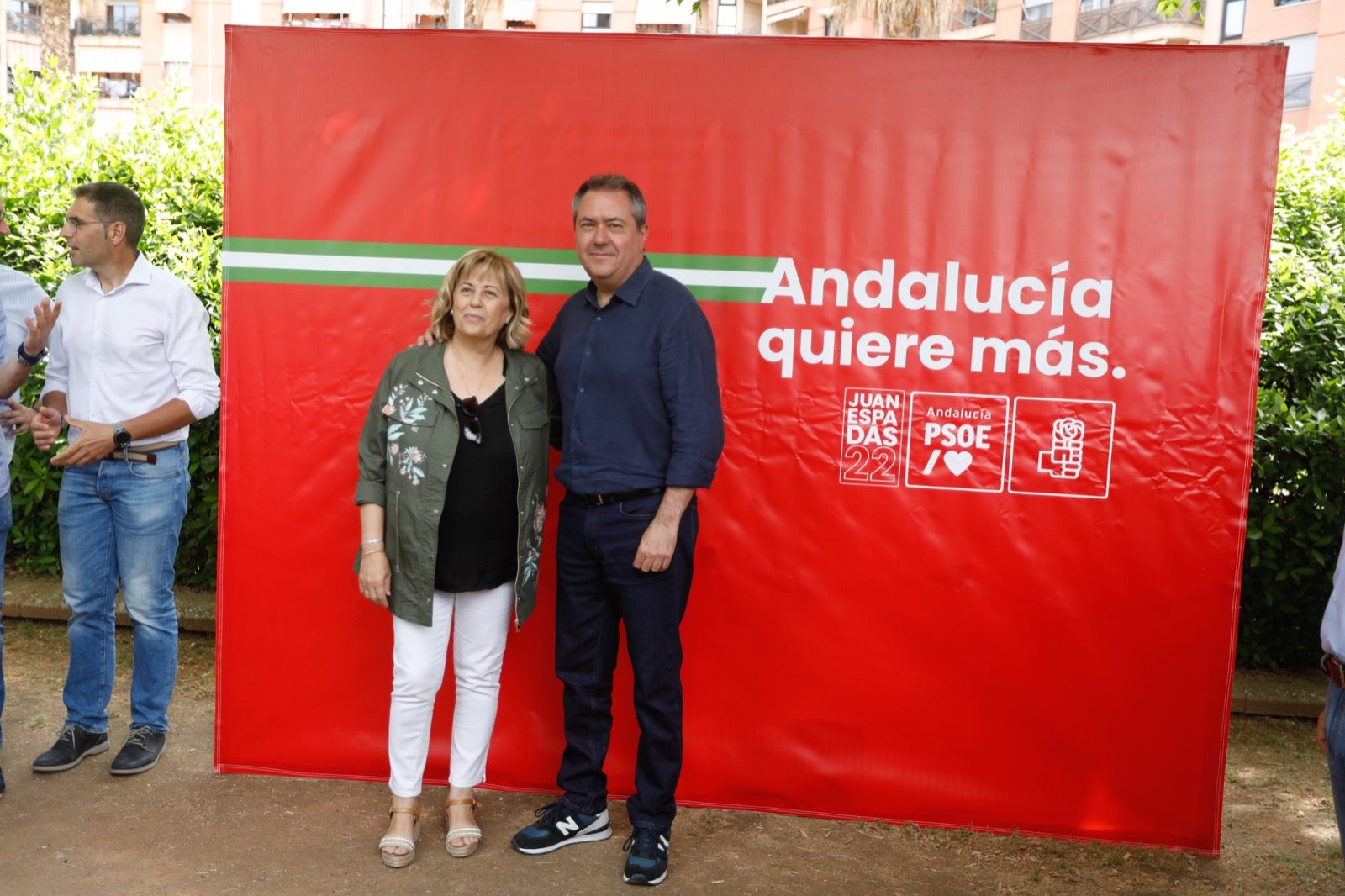Más de 80 imágenes de los ediles socialistas de la provincia con el candidato del partido a la presidencia de la Junta
