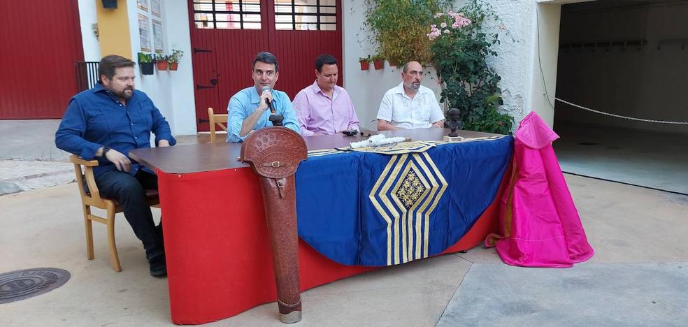 Luis Moriana, Ángel A. del Arco Cancio, Alberto García y Juan Carlos Toro, durante la mesa redonda de anoche.