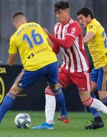 Imagen secundaria 2 - Unai Emery, con el marcador del 2-0 frente al Real Madrid (arriba). Abajo a la izquierda, Diego Alves para un penalti a Yeste en San Mamés, el día del 1-3. Abajo a la derecha, partido frente al Cádiz. 