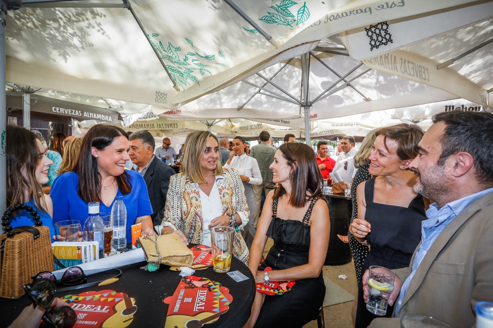 ¿Has estado en el restaurante de la Plaza de Toros celebrando la Feria de Día? Aquí puedes verte