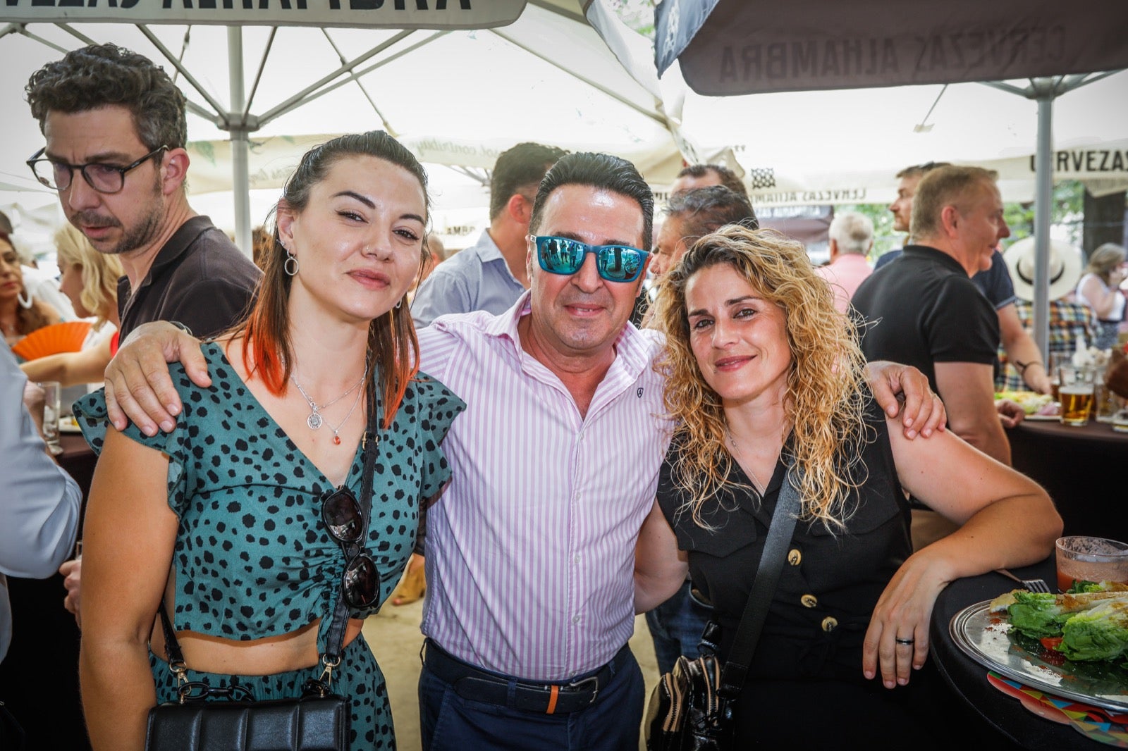 ¿Has estado en el restaurante de la Plaza de Toros celebrando la Feria de Día? Aquí puedes verte