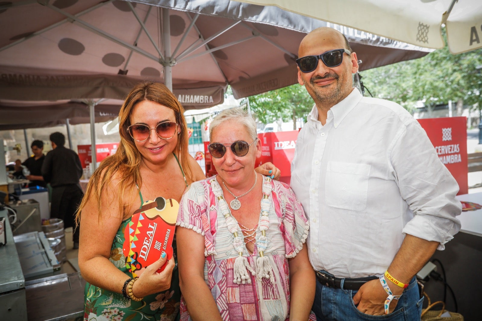 ¿Has estado en el restaurante de la Plaza de Toros celebrando la Feria de Día? Aquí puedes verte