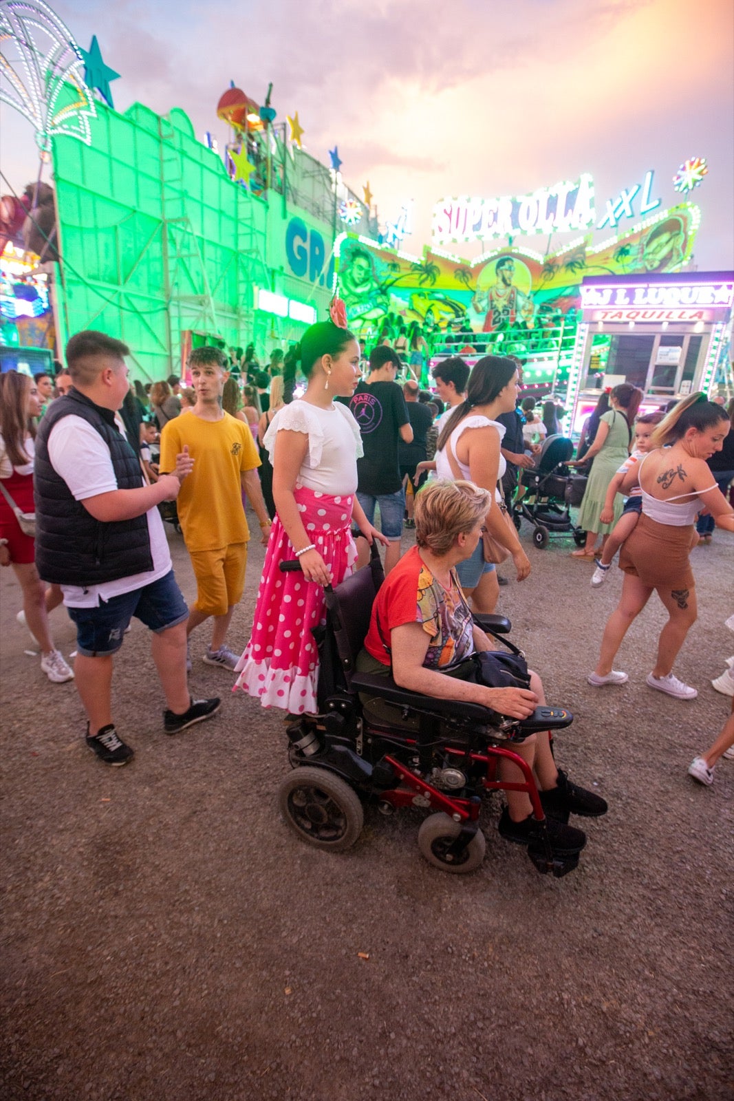 Fotos: El día de los columpios en la Feria del Corpus