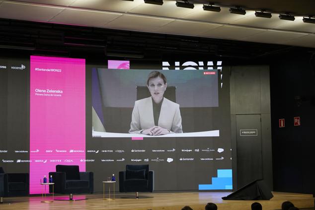 La primera dama de Ucrania, Olena Zelenska, durante su participación en el foro de Santander Women Now.